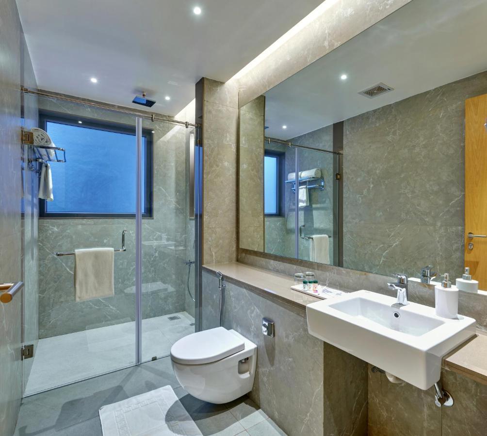Regenta Place Raysons קולהאפור מראה חיצוני תמונה